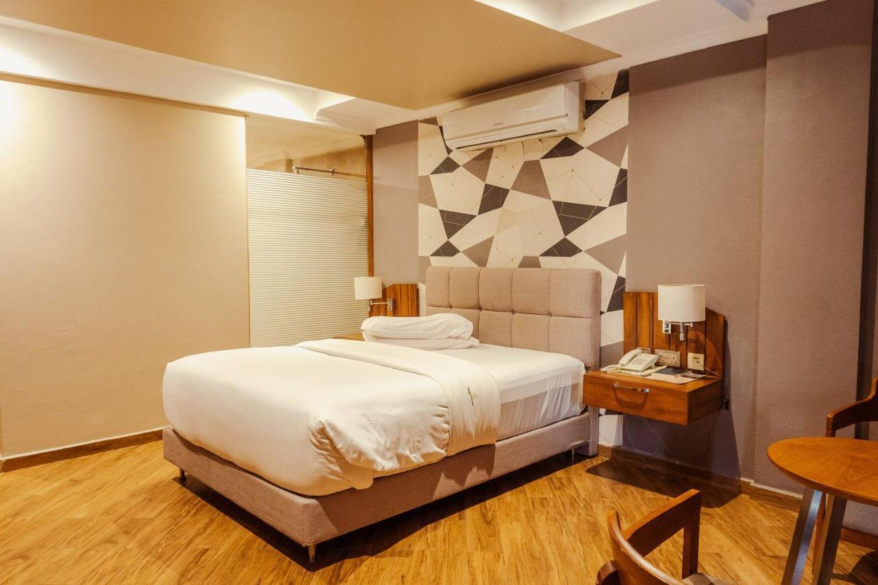 Tanga Beach Resort & Spa エクステリア 写真